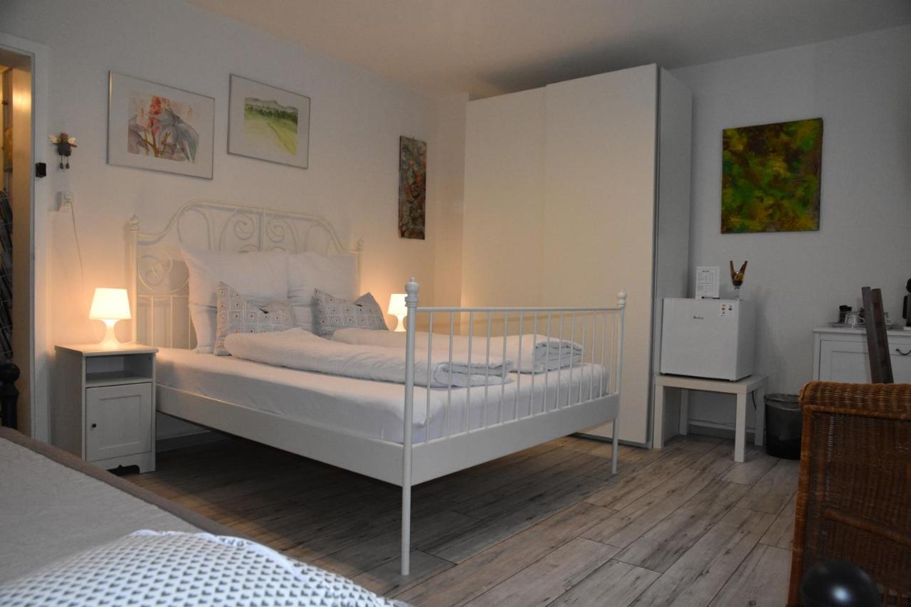 Kiki's Bed & Breakfast